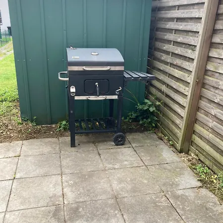 Apartmán Gemuetliches Ganzes Kueche Parkplatz Waschmaschine Kamin Terrasse Garten, Keine Duisburg