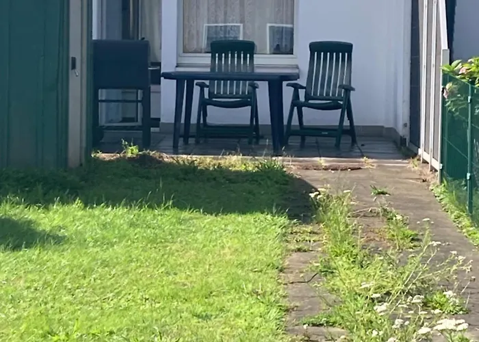 Appartement Gemuetliches Ganzes Kueche Parkplatz Waschmaschine Kamin Terrasse Garten, Keine Duisburg
