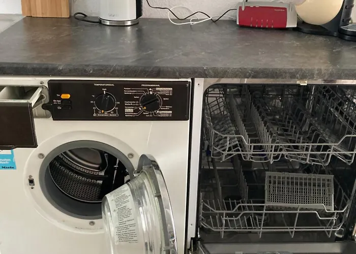 Gemuetliches Ganzes Kueche Parkplatz Waschmaschine Kamin Terrasse Garten, Keine Appartement Duisburg